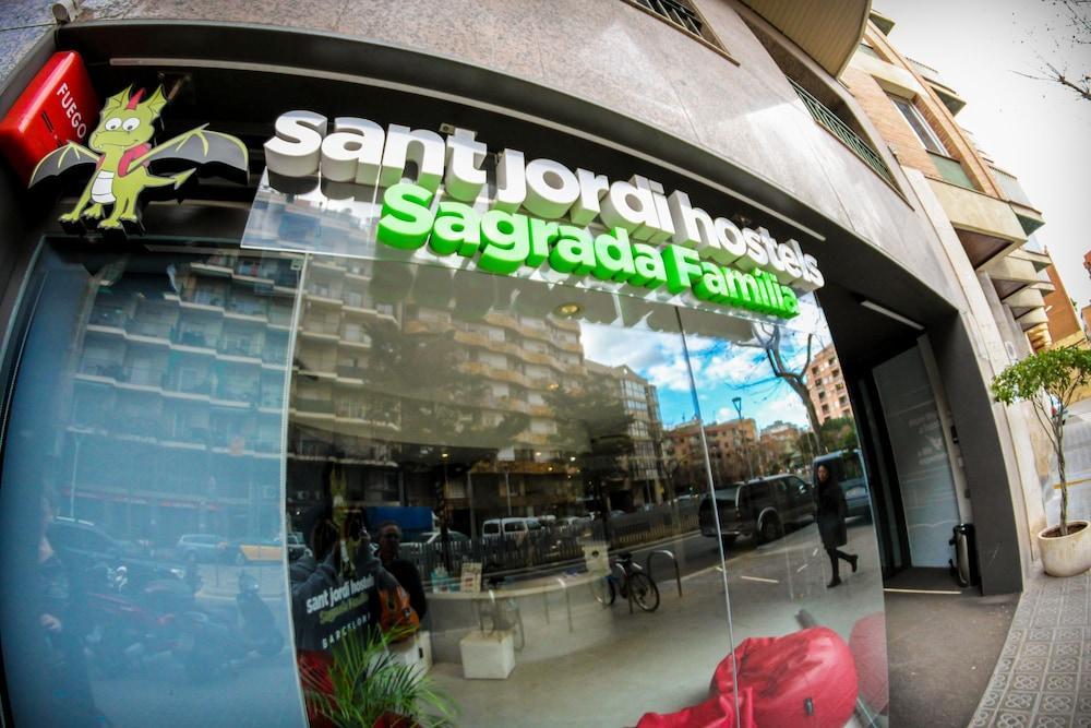 Sant Jordi Hostels Sagrada Familia Barselona Dış mekan fotoğraf